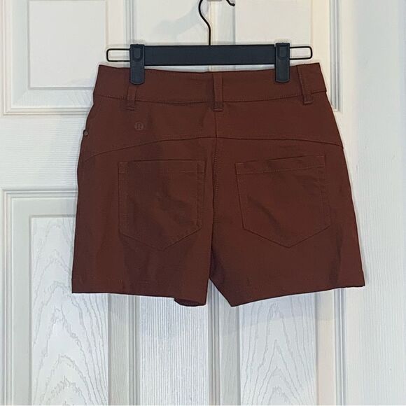 Lululemon City Sleek 5 Pocket High-Rise Short 4"  Dark Terracotta Size 24 - Picture 2 of 8